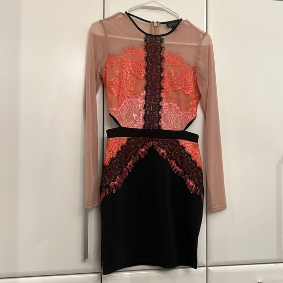 ✨TOPSHOP✨ Lace Dress - Picture 3 of 6